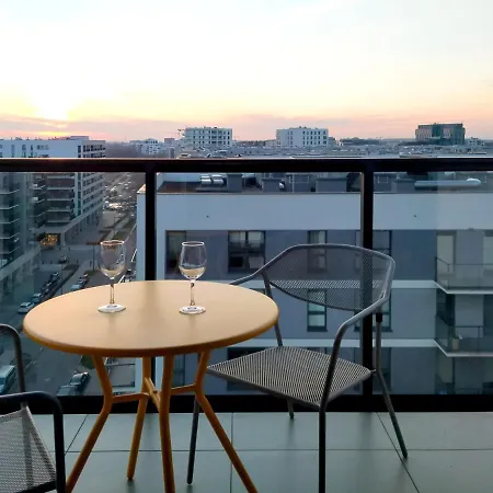 9, Z Oddzielna Sypialnia!